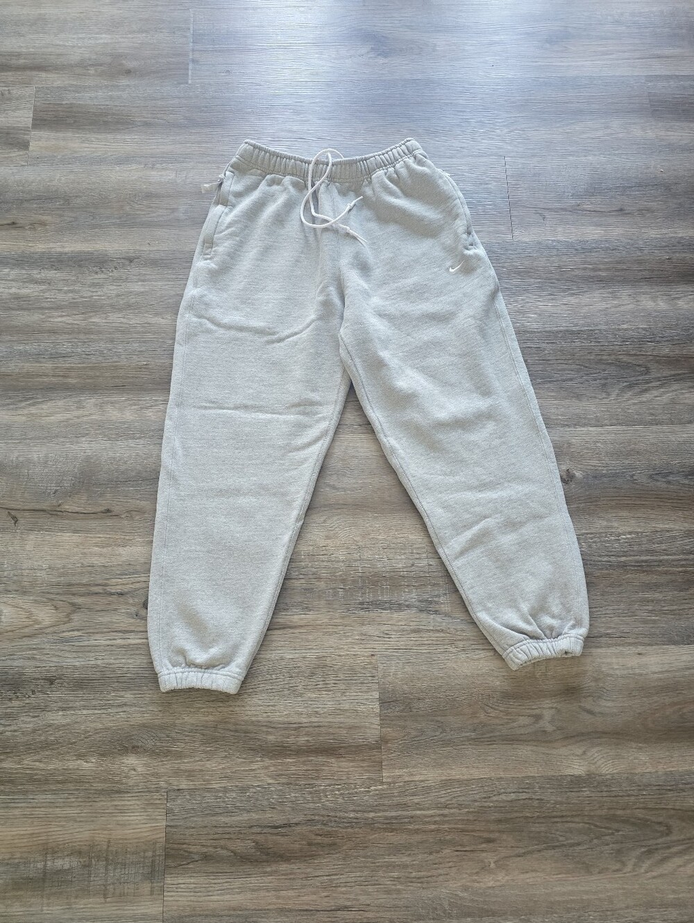 Nike Men's Gray Drawstring Fleece Sweatpants Size M